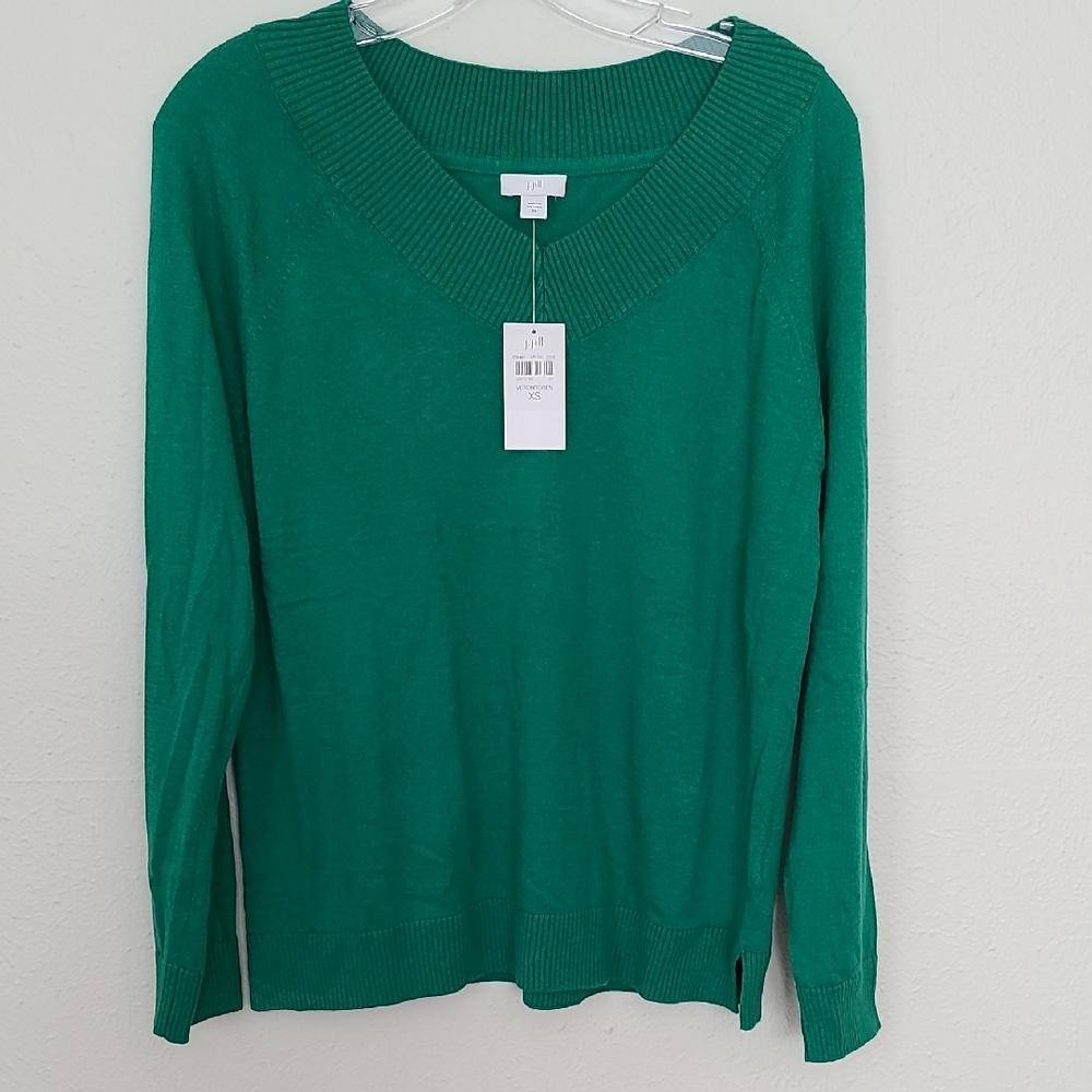 J. Jill Kelly Green V-Neck Sweater